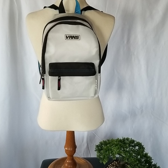 Vans Other - Van's Small Backpack